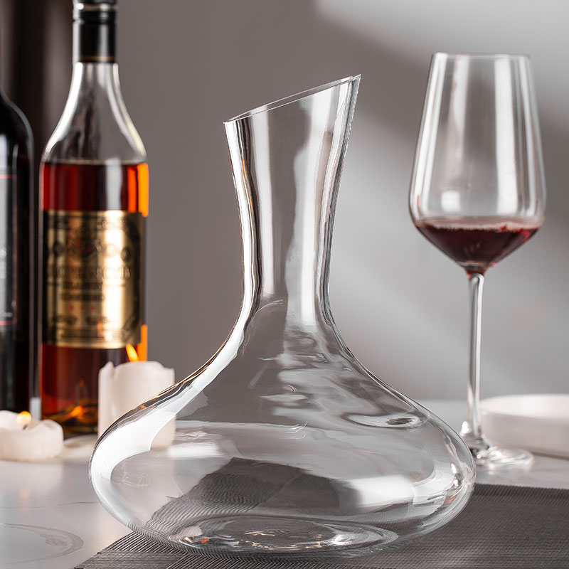 wine decanter and glass set