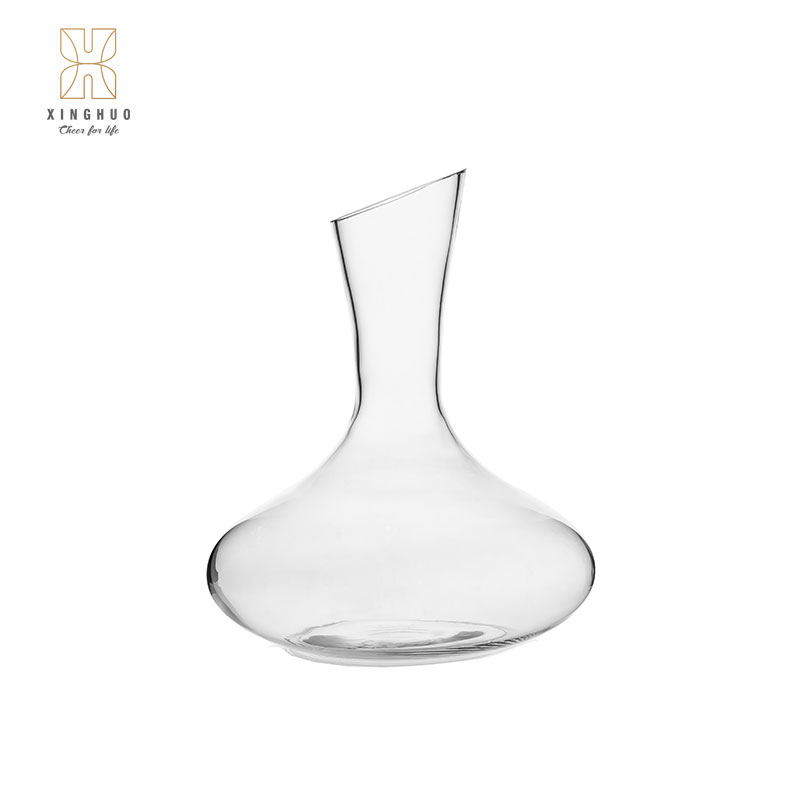 glass decanter wine