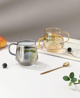 تتغلب شركة XINGHUO Glass على مشكلة خفة وزن الزجاج عالي البورسليكات